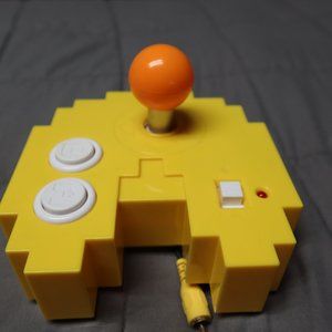 Pacman 2012 Namco Bandai TV Plug and Play Game